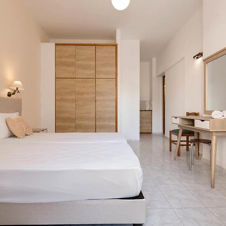 Holidays Studios & Apartments Laganas Eksteriør billede