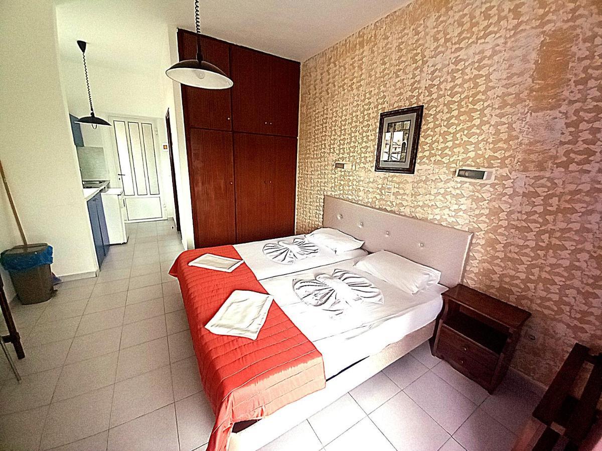 Holidays Studios & Apartments Laganas Eksteriør billede